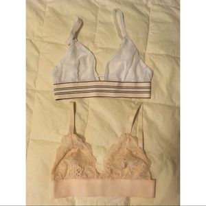 Lively wire-free clasp bras